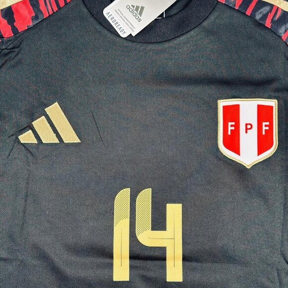 Adidas Copa America 2024 Lapadula #14 Peru Jersey All Patches Adult Unisex - Picture 8 of 10